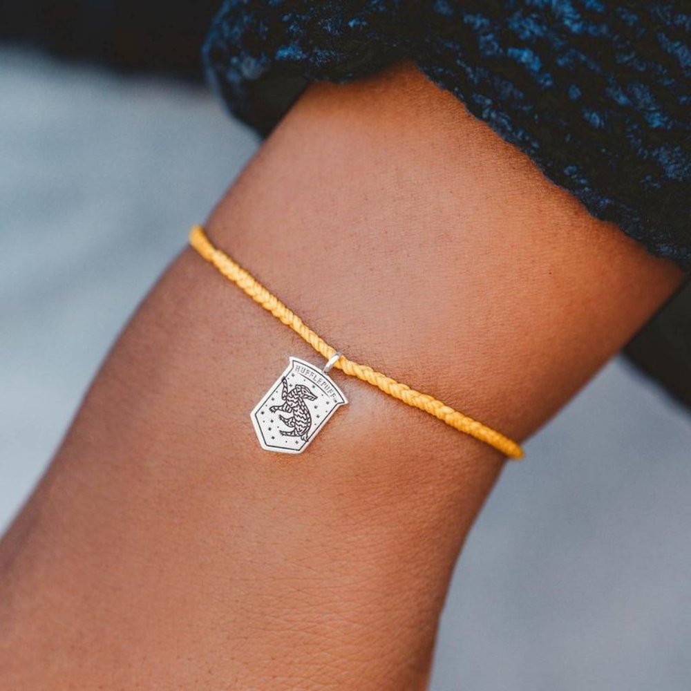 PURA VIDA HUFFLEPUFF™ HARRY POTTER CHARM BRACELET